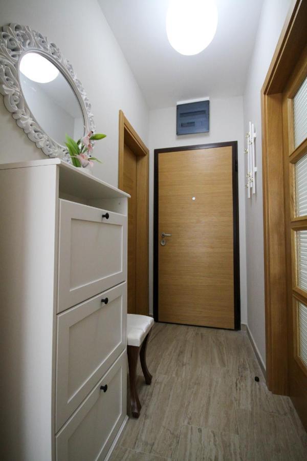 Apartmán Laki Tivat Exteriér fotografie